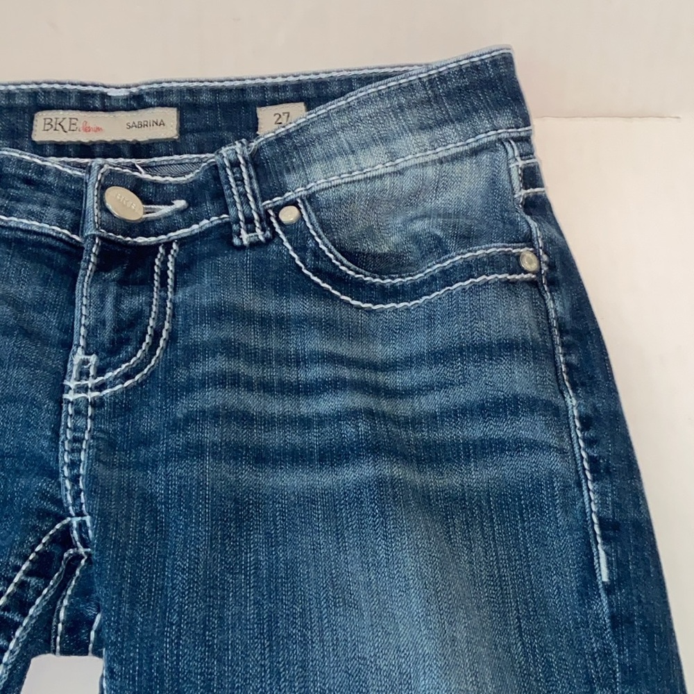 BKE Sabrina Women’s Size 27 Denim Capri Jeans - Picture 7 of 14
